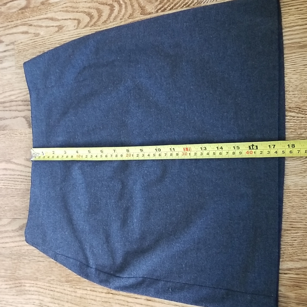 (7) Oxxford Grey Pencil Skirt Professional Rayon Blend Academia Business - Picture 7 of 8
